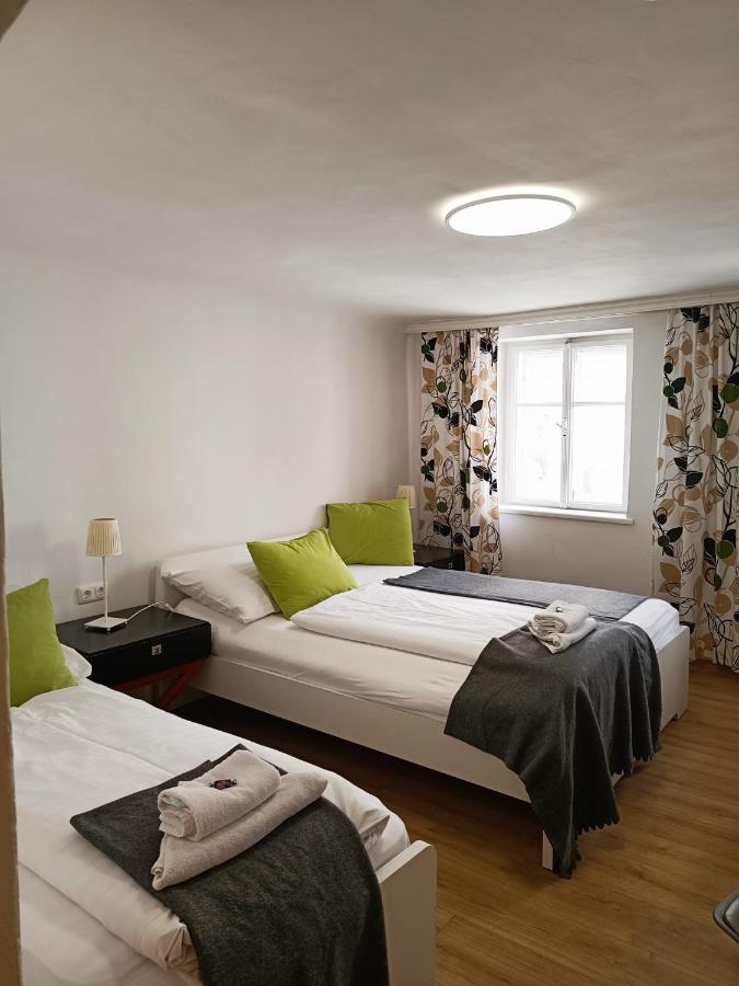 Cityhotel Junger Fuchs Salzburg Buitenkant foto