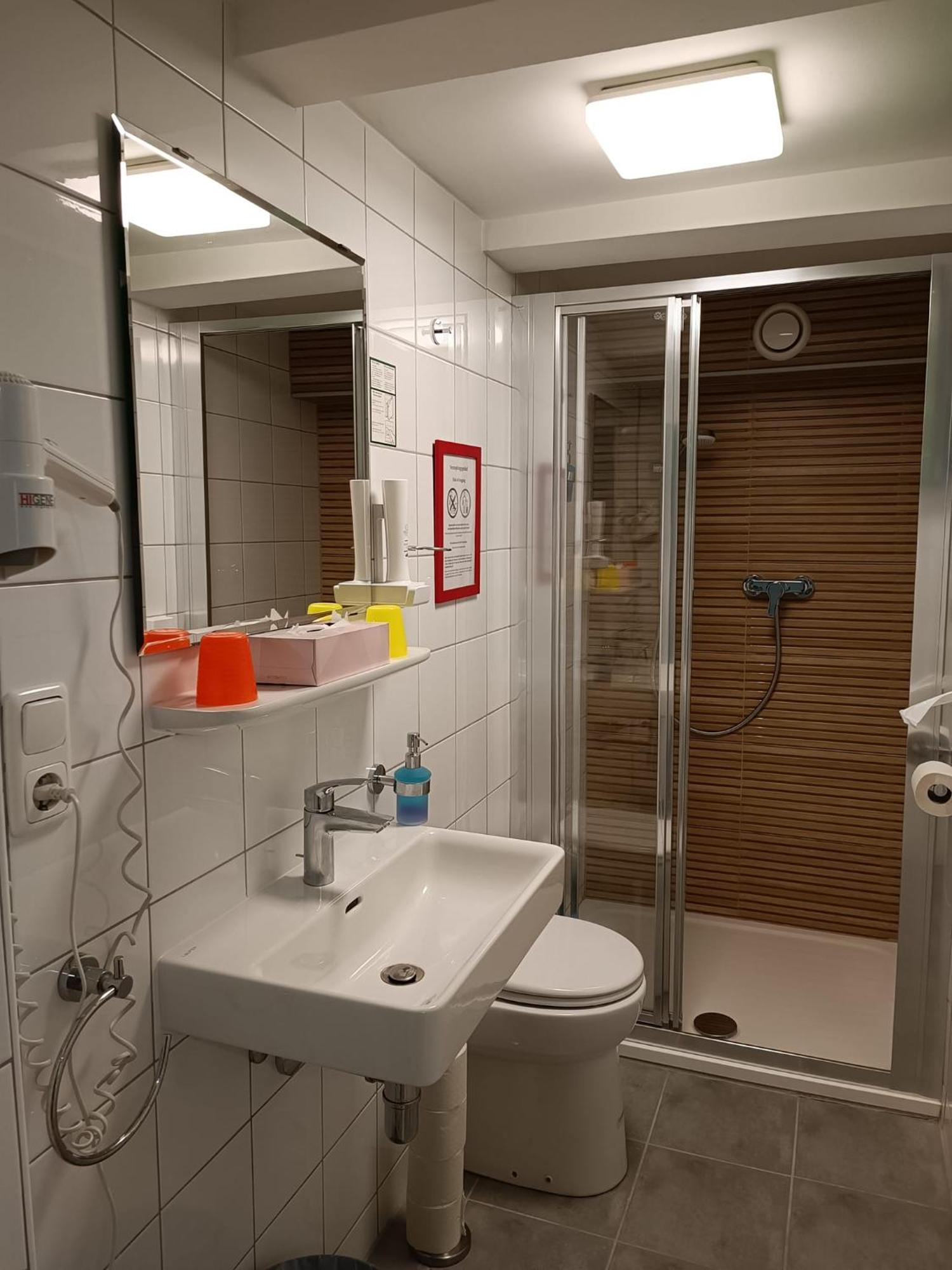 Cityhotel Junger Fuchs Salzburg Buitenkant foto