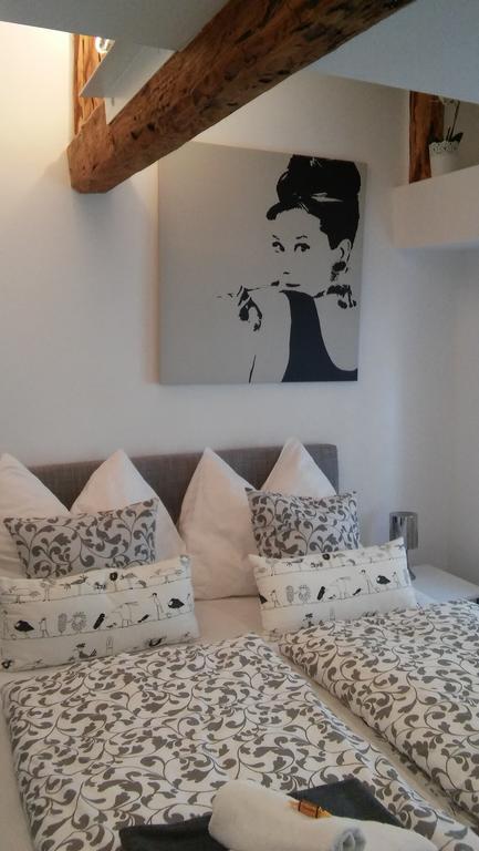 Cityhotel Junger Fuchs Salzburg Buitenkant foto